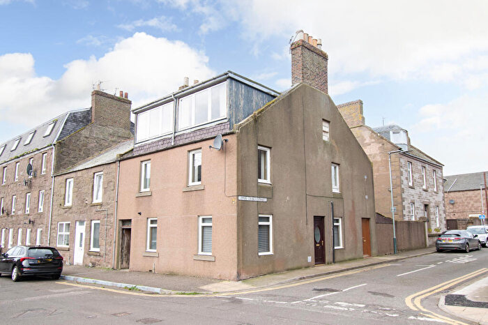 3 Bedroom Maisonette For Sale In Upper Craigo Street, Montrose, DD10