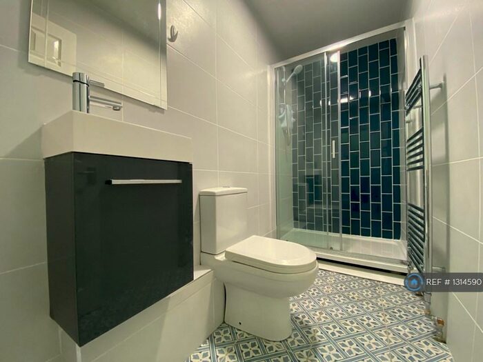 4 Bedroom Terraced House To Rent In Humber Avenue, Coventry, CV3