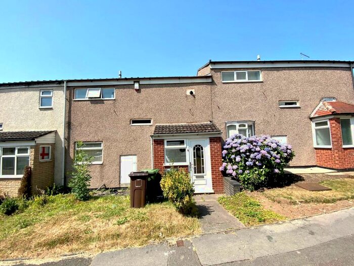 3 Bedroom House To Rent In Auckland Drive, Birmingham, B36