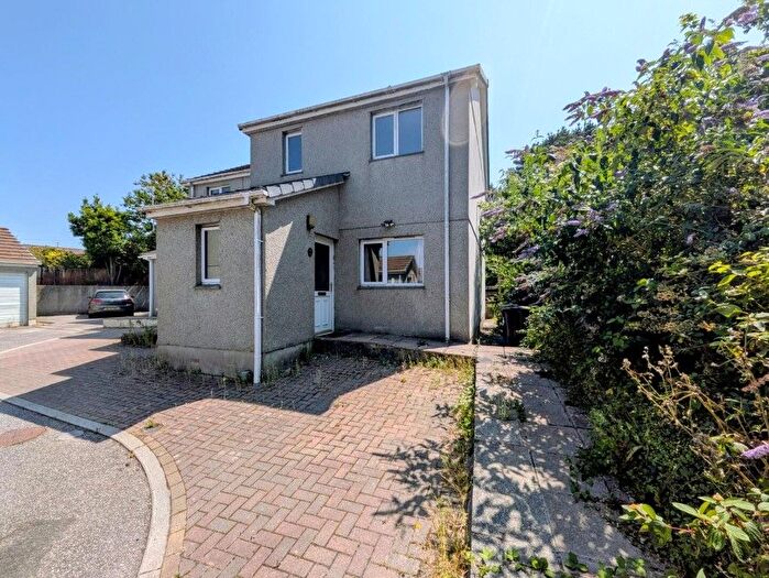 3 Bedroom End Terrace House For Sale In Highburrow Court, Pool, Redruth, Cornwall, TR15