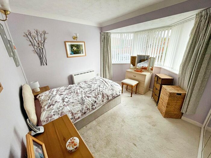 2 Bedroom Retirement Property For Sale In Queens Park House, Queens Park View, Chester, Cheshire, CH4
