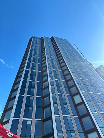 1 Bedroom Apartment To Rent In Dantzic Street, Park View, Manchester, M4