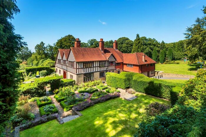 6 Bedroom Detached House For Sale In Heath Lane, Godalming, GU7