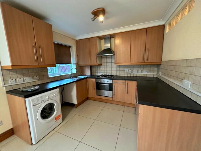 4 Bedroom Semi-Detached House To Rent In Preston Road, Wembley, HA9