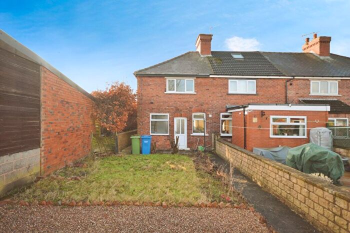 2 Bedroom End Of Terrace House To Rent In Devonshire Avenue East, Hasland, Chesterfield, Derbyshire, S41
