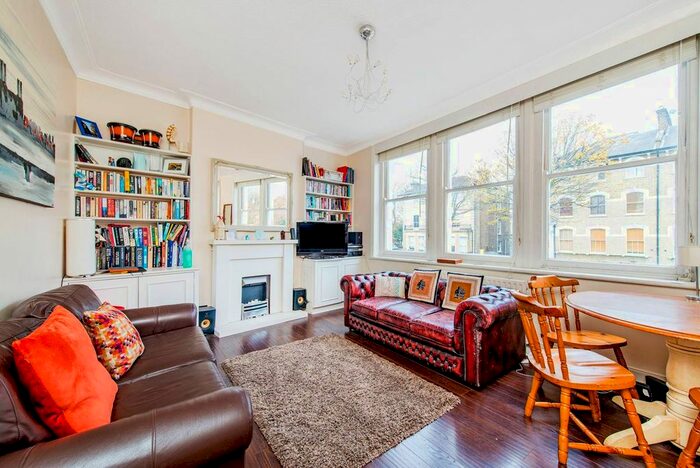 1 Bedroom Flat To Rent In Blandfield Road, Nightingale Triangle, London, SW12