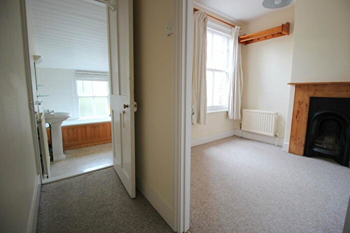 2 Bedroom End Of Terrace House To Rent In Bermuda Terrace, Cambridge, CB4