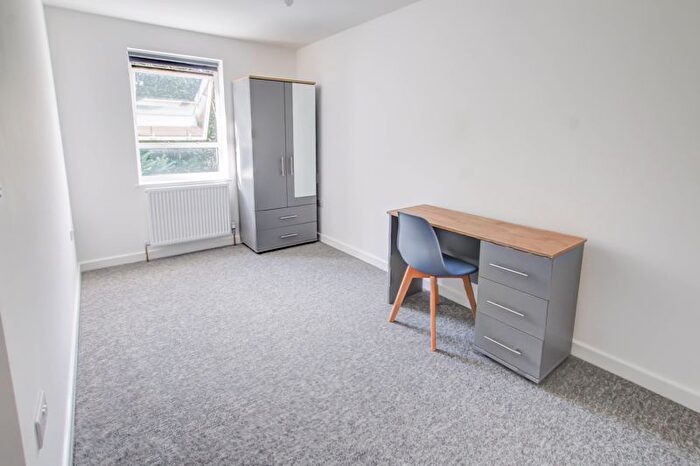 1 Bedroom Terraced House To Rent In Room, Bishop Westall Road, Exeter, EX2