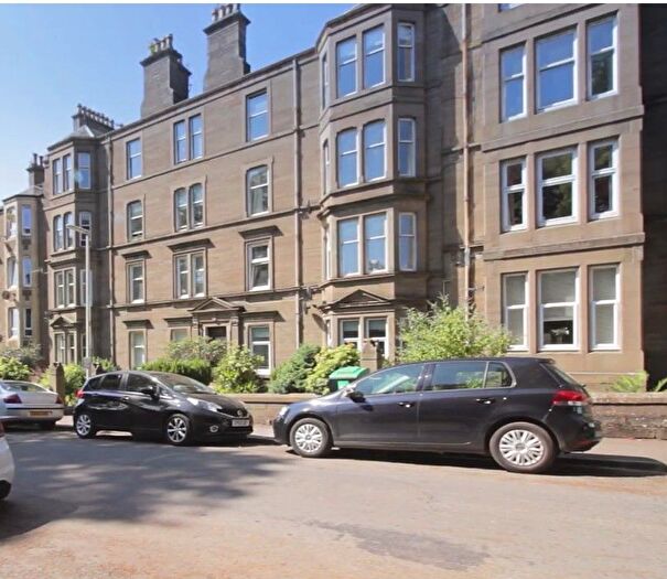 3 Bedroom Flat To Rent In Baxter Park Terrace, Stobswell, Dundee, DD4