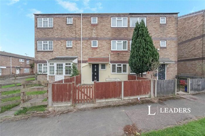 5 Bedroom Terraced House To Rent In Trident Drive, Houghton Regis, LU5
