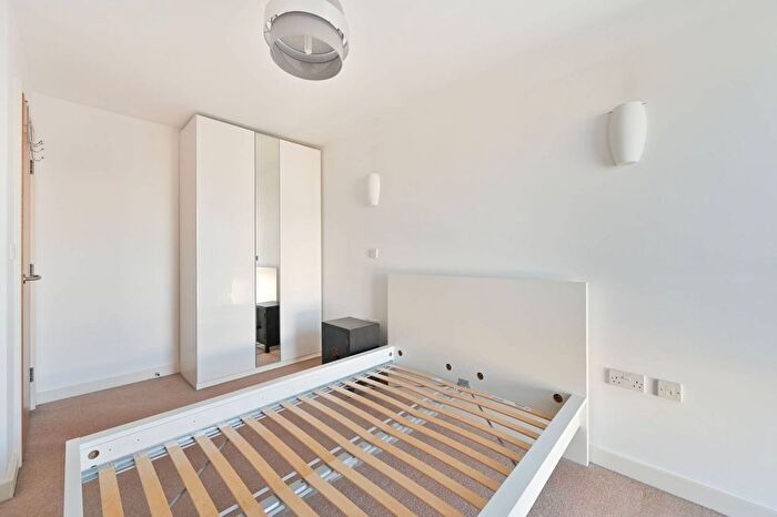 1 Bedroom Flat For Sale In Empire Way, Wembley Park, Wembley, HA9