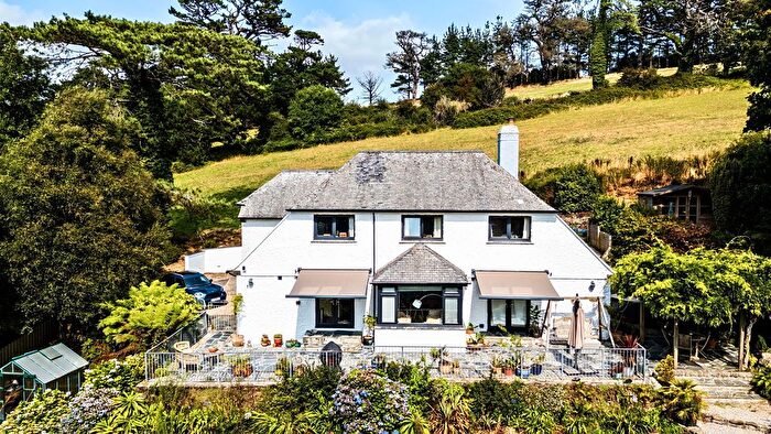 4 Bedroom Detached House For Sale In Boscawen Park, Truro, TR1