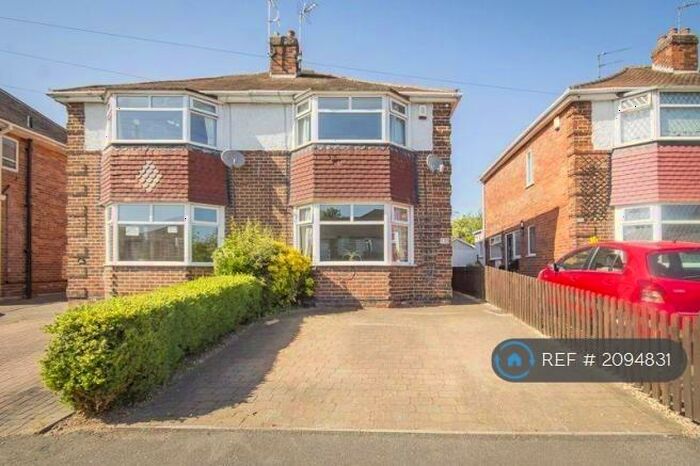 4 Bedroom Semi-Detached House To Rent In St. Albans Road, Derby, DE22