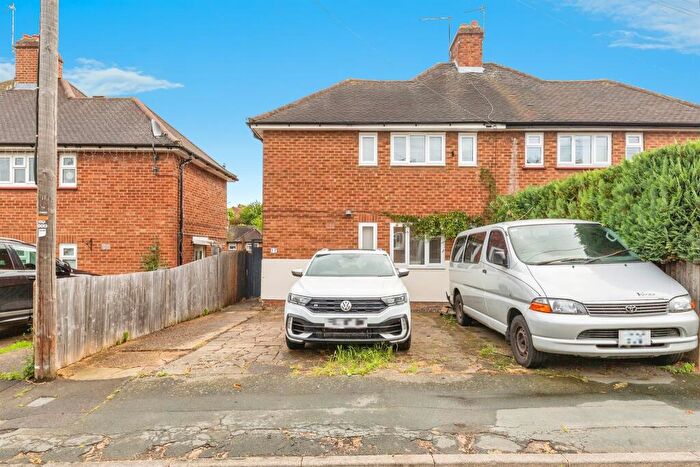 2 Bedroom Semi-Detached House For Sale In Cranborne Close, Hertford, SG13