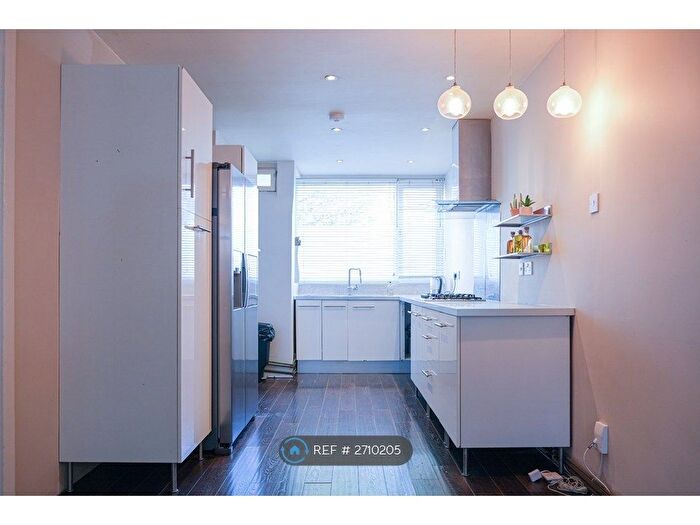 3 Bedroom Terraced House To Rent In Witney Path, London, SE23