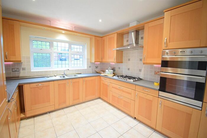 5 Bedroom Detached House To Rent In Llantarnam Drive, Radyr, Cardiff, CF15