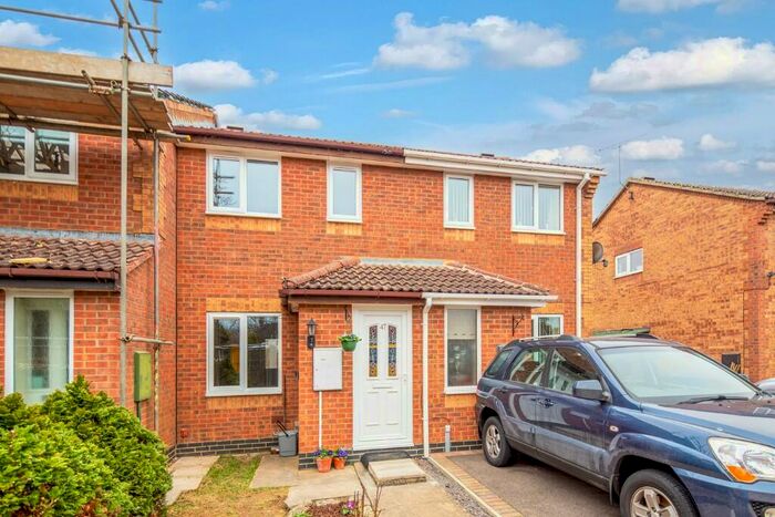 2 Bedroom Terraced House To Rent In Ravencroft, Bicester, Oxfordshire, OX26