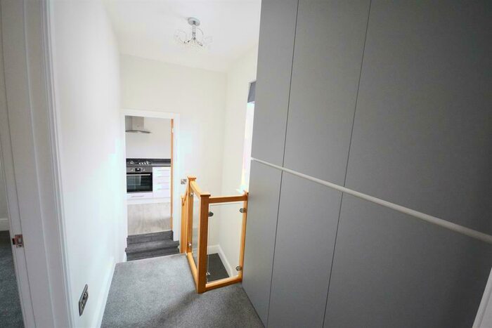 1 Bedroom Flat To Rent In Roberts Road, Exeter, EX2