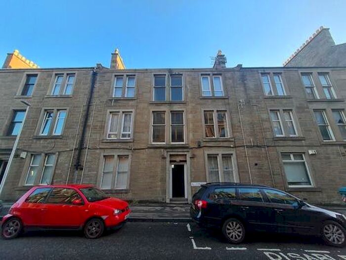 1 Bedroom Flat To Rent In Smith Street, Dundee, DD3