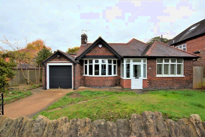 2 Bedroom Detached Bungalow To Rent In St. Leonards Drive, Nottingham, NG8