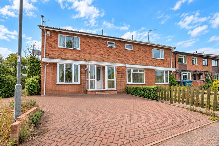3 Bedroom Semi-Detached House For Sale In Peveril Drive, West Bridgford, Nottingham, NG2
