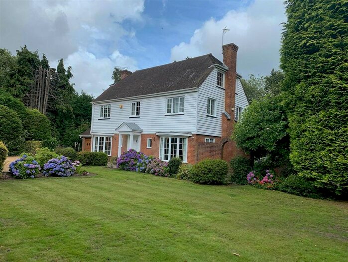 4 Bedroom Detached House To Rent In Warren Gardens, Warren Road, Crowborough, TN6