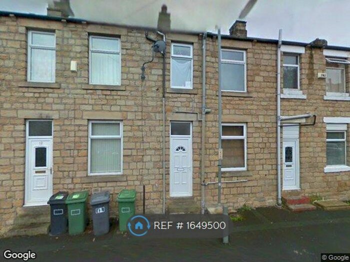 2 Bedroom Terraced House To Rent In School Street, Dewsbury, WF13