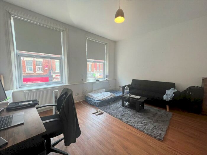 Studio To Rent In Topsfield Parade, Tottenham Lane, London, N8