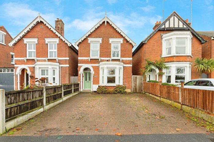 3 Bedroom Detached House For Sale In Old Heath Road, Colchester, CO1