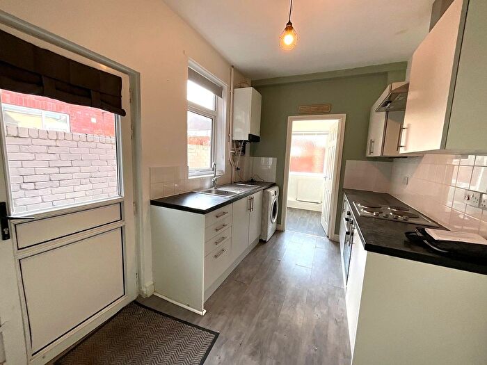 3 Bedroom Semi-Detached House To Rent In Owston Road, Carcroft, Doncaster, DN6