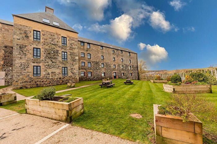 3 Bedroom Flat For Sale In The Maltings, Waren Mill, NE70