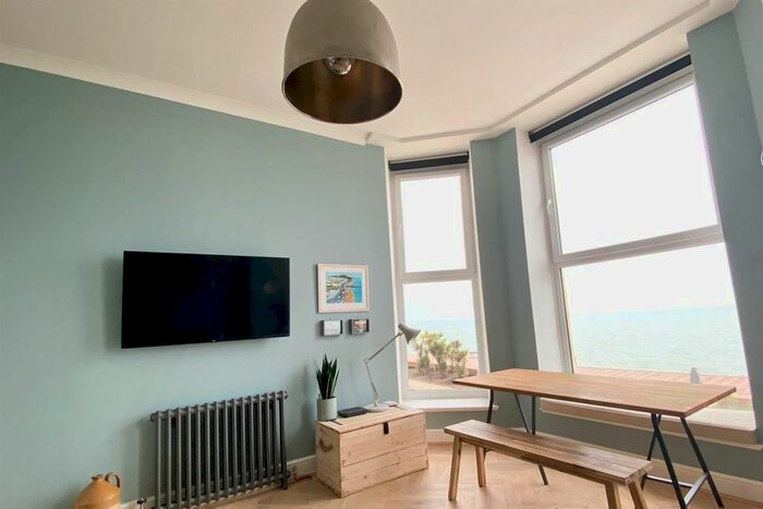 1 Bedroom Flat To Rent In Eversfield Place, St. Leonards-On-Sea, TN37