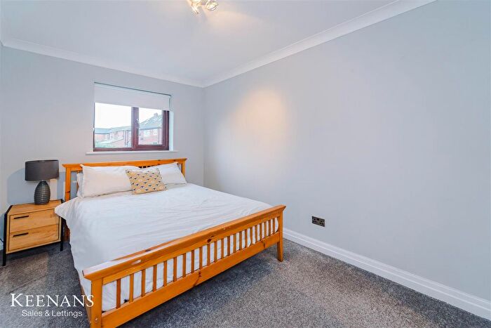 4 Bedroom Detached House For Sale In The Fairways, Whitefield, Manchester, M45