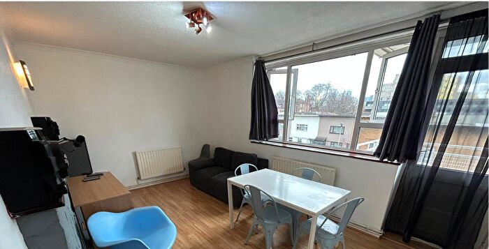 2 Bedroom Flat To Rent In Ernest Street, London, E1