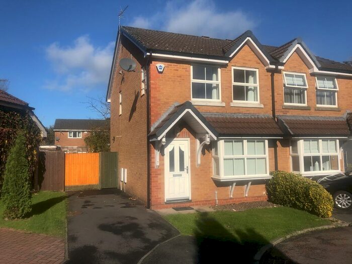 3 Bedroom House To Rent In Whittle Park, Chorley, PR6