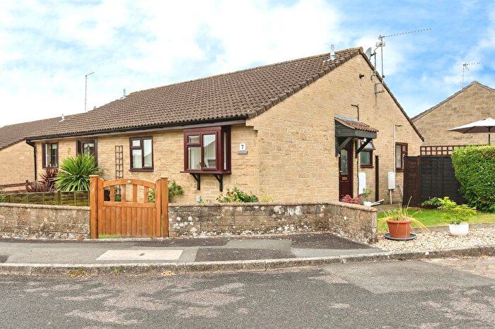 2 Bedroom Semi-Detached Bungalow For Sale In Bowleaze, Yeovil, BA21