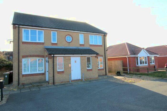 1 Bedroom Flat To Rent In Harrier Court Lancaster Drive, South Killingholme, Immingham, DN40