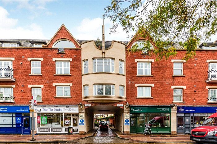 2 Bedroom Flat To Rent In Lower Richmond Road, Putney, SW15