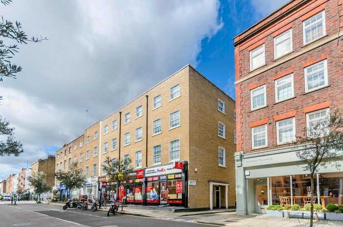 2 Bedroom Flat To Rent In Durweston Street, Marylebone, London, W1H