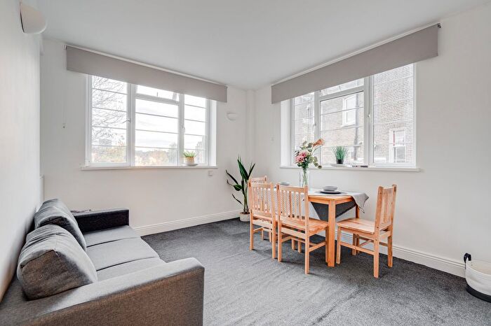 2 Bedroom Flat To Rent In Chesney Court, Shirland Road, Maida Vale, W9