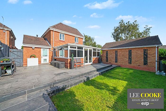 3 Bedroom Detached House For Sale In Horseshoe Drive, Wimblebury, Cannock, WS12
