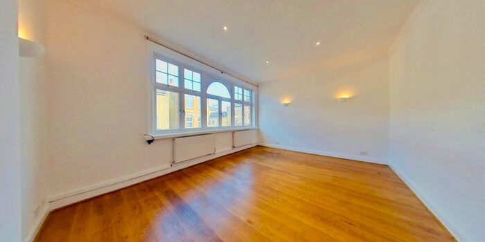 1 Bedroom Flat To Rent In Garratt Lane, London, SW18