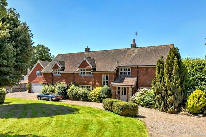 5 Bedroom Detached House For Sale In Strettington Lane, Strettington, Chichester, West Sussex, PO18