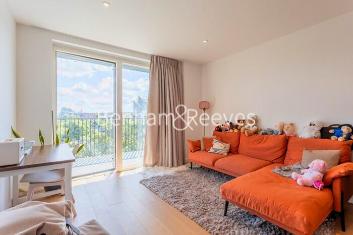 2 Bedroom Flat To Rent In Bathgate Place, Ealing, W13