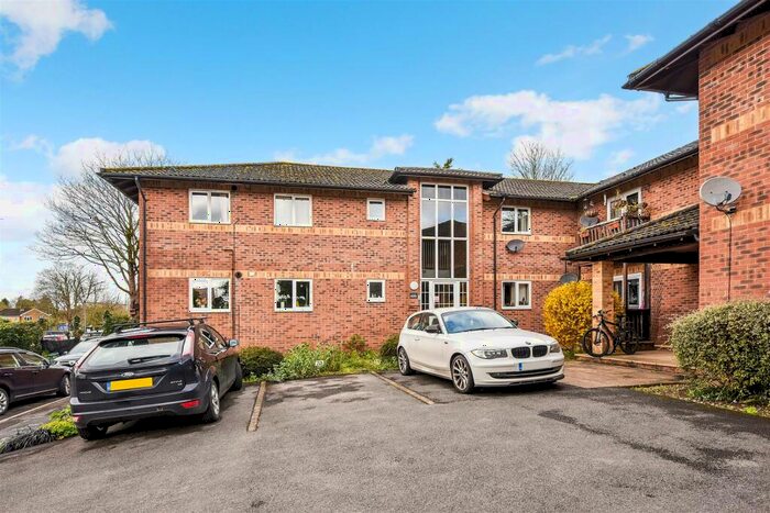 2 Bedroom Apartment To Rent In Charlton Road, Andover, SP10