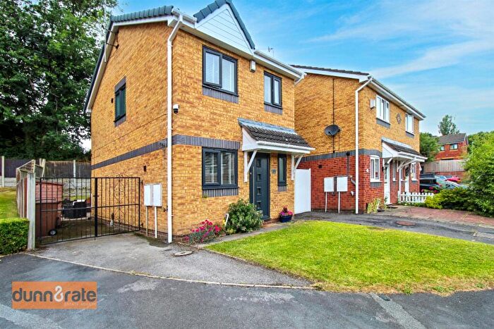 3 Bedroom Detached House For Sale In Shakespeare Close, Stoke-On-Trent, ST2