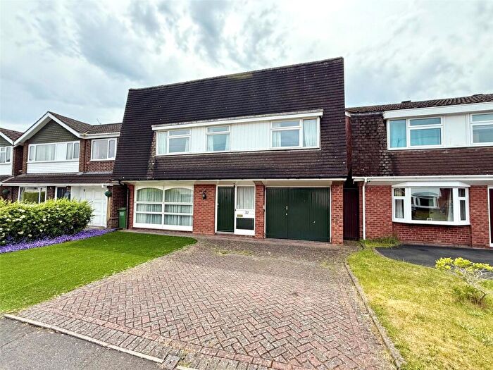 4 Bedroom Detached House For Sale In Lime Tree Walk, Stourport-on-Severn, Worcestershire, DY13