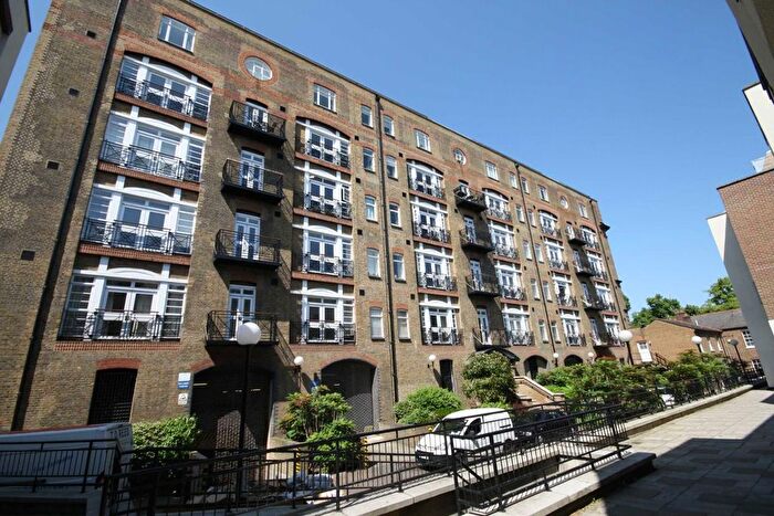2 Bedroom Flat To Rent In Devonhurst Place, Heathfield Terrace, London, W4