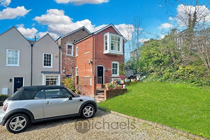 2 Bedroom Maisonette For Sale In Waterside Lane, Colchester, Colchester, CO2