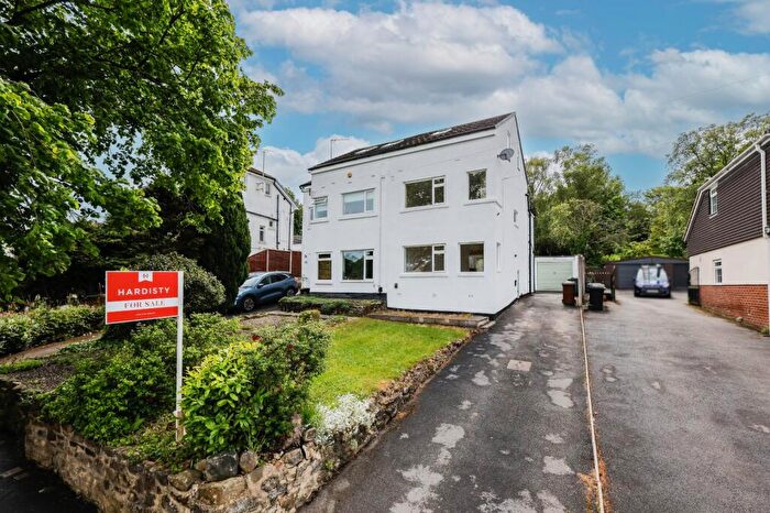 3 Bedroom Semi-Detached House For Sale In Hillcrest Rise, Leeds, West Yorkshire, LS16